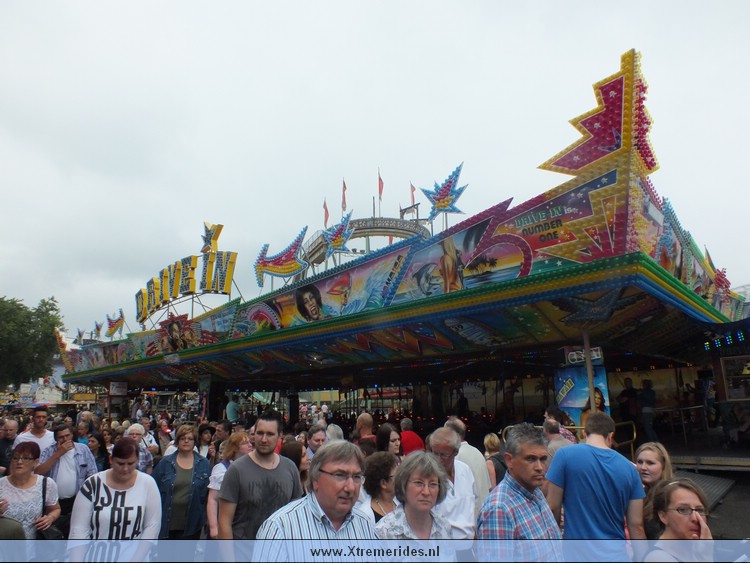 De autoscooter 24 Familienkirmes